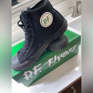 PF Flyers